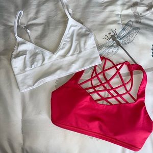 Lululemon sports bras size 4